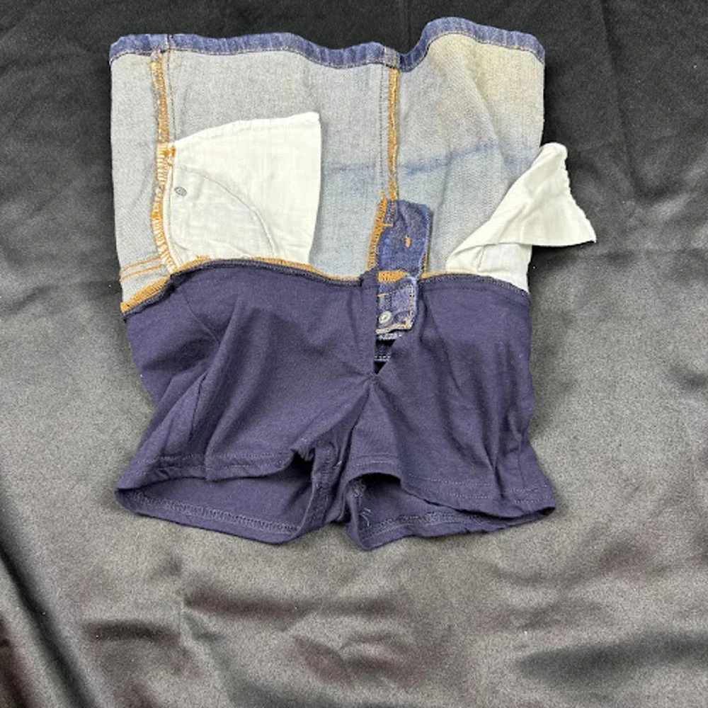 OshKosh B'gosh Girls Denim Skirt Skort Zip Button Size 5T